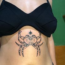 Meu projeto do curso: Técnicas de tatuagem blackwork com fine line. Un progetto di Design di tatuaggi di Luana Targino Lima - 16.02.2024