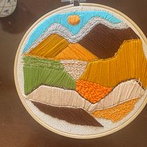 Meu projeto do curso: Design e criação de "vitrais" em bordado. Een project van Traditionele illustratie, Borduurwerk y Textielontwerp van Leonor Capelo - 17.02.2024
