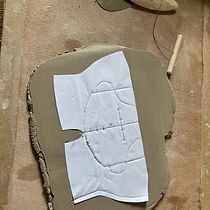Mon projet du cours : Initiation à la sculpture figurative en argile. Artes plásticas, e Escultura projeto de Dominique Mathieu - 17.02.2024