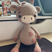 Mi proyecto del curso: Amigurumi para principiantes: teje animales en crochet. Arts, Crafts, To, Design, Crochet, Amigurumi, and Textile Design project by lmonasterioc - 02.15.2024