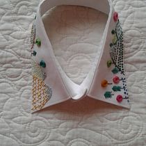 Mi proyecto del curso: Técnicas básicas de bordado: puntadas, composiciones y gamas cromáticas. Accessor, Design, Costume Design, Embroider, Color Theor, and Textile Design project by paula carrasco villarreal - 02.20.2024