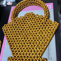 Mi proyecto del curso: Diseño y elaboración de bolsos con cuentas. Design, Design de acessórios, Artesanato, Design de moda, e Tecido projeto de zoraidar0905 - 25.02.2024