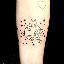 astrologer cat . Un progetto di Design di tatuaggi di Carolina Morais - 25.02.2024