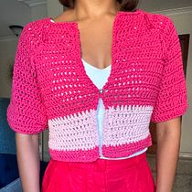 Mi proyecto del curso: Top-down: prendas a crochet de una sola pieza. Fashion Design, Fiber Arts, DIY, Crochet, and Textile Design project by Mely Borrego - 02.21.2024
