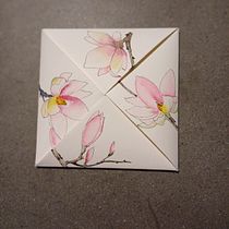 Il mio progetto del corso: Pittura Sumi-e colorata per illustrazioni floreali. Un proyecto de Ilustración tradicional, Bellas Artes, Pintura, Ilustración botánica e Ilustración con tinta de Natalina Bozzi - 27.02.2024