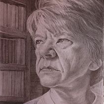 My project for course: Realistic Portrait with Graphite Pencil. Un progetto di Illustrazione tradizionale, Belle arti, Bozzetti, Disegno a matita, Disegno, Disegno di ritratti, Disegno realistico, Disegno artistico e Disegno anatomico di Weadette Burge - 25.02.2024