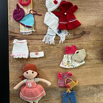 Mi proyecto del curso: Amigurumi: diseño de ropa, pelo y complementos. Projekt z dziedziny Craft, Projektowanie zabawek,  Tkactwo, Sz, dełkowanie, Amigurumi, Wzornictwo tekst i liów użytkownika Conchi Ruiz - 03.03.2024