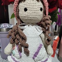 My project for course: Design and Crochet Romantic-Style Amigurumi Ein Projekt aus dem Bereich H, werk, Spielzeugdesign, Weben, Crochet, Amigurumi und Textildesign von valecercado8 - 03.03.2024