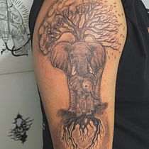 Meu projeto do curso: Técnicas de tatuagem blackwork com fine line. Un progetto di Design di tatuaggi di brunafernandestattoo - 07.03.2024