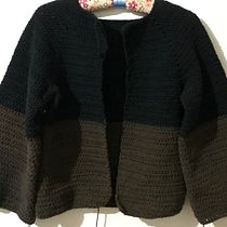 Meu projeto do curso: Top-down: roupas de crochê sem costura. Fashion Design, Fiber Arts, DIY, and Textile Design project by xypxgcsm7g - 03.09.2024