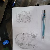 Mi proyecto del curso: Cuaderno de retratos a línea con grafito. Un proyecto de Bellas Artes, Bocetado, Dibujo, Dibujo de Retrato y Sketchbook de luceroale751 - 14.03.2024