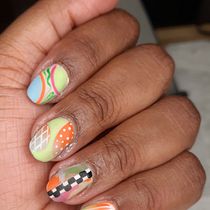 My project for course: Introduction to Nail Art. Design, Traditional illustration, Painting, Pattern Design, and Decorative Painting project by Dikatso Ramalepa - 03.08.2024