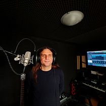 My project for course: Introduction to Voice-Over Narration . Un progetto di Cinema, video e TV, Cinema, Comunicazione e Audio di Athanasios Sgouridis - 24.02.2024