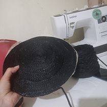 Mi proyecto del curso: Diseño y confección de sombreros de principio a fin. Un progetto di Design di accessori, Fashion design e Cucito di Belén Buch - 04.04.2024