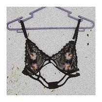 Flower Bra_2024. Fashion Design, Sewing, DIY, Patternmaking, and Dressmaking project by Vania Ledezma - 01.19.2024
