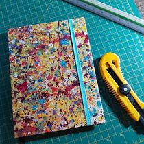 Meu projeto do curso: Design e encadernaçãode sketchbooks. Un progetto di Illustrazione tradizionale, Artigianato, Rilegatura, DIY e Sketchbook di Denider DD - 25.03.2024