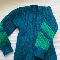 Mi proyecto del curso: Crochet: crea prendas con una sola aguja. Fashion Design, Fiber Arts, DIY, Crochet, and Textile Design project by valentinadelmastroj - 03.26.2024