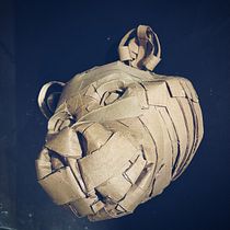 Mi proyecto del curso: Esculturas de cartón para principiantes. Un progetto di Character design, Artigianato, Belle arti e Scultura di Oz Garcia - 31.03.2024