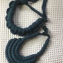 My project for course: Rope Jewelry for Beginners: Make Your Own Necklaces. Un progetto di Artigianato, Design di gioielli, Macramè e Textile Design di katebondett - 02.04.2024