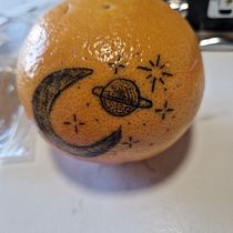 Mein Abschlussprojekt für den Kurs: Einführung in die Welt der Tattoos. Ilustração tradicional, Desenho de tatuagens e Ilustração botânica projeto de carina_kratz - 02.04.2024