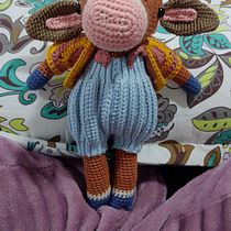 Mi proyecto del curso: Amigurumi: creación de personajes con ganchillo. Arts, Crafts, To, Design, Fiber Arts, Crochet, Amigurumi, and Textile Design project by Angélica Díaz - 03.31.2024