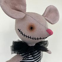 Mi proyecto del curso: Diseño y  confección de peluches. Projekt z dziedziny Projektowanie postaci, Craft, Projektowanie zabawek,  Sz, cie, Wzornictwo i krawiectwo użytkownika Alicia Durántula - 23.03.2024
