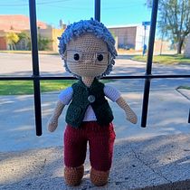 Mi proyecto del curso: Amigurumi: diseño de ropa, pelo y complementos. Projekt z dziedziny Craft, Projektowanie zabawek,  Tkactwo, Sz, dełkowanie, Amigurumi, Wzornictwo tekst i liów użytkownika Abigail Pizarro - 10.04.2024