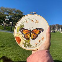 Meu projeto do curso: Técnicas de bordado realista. Traditional illustration, Embroider, and Textile Design project by desirequeiroz - 04.08.2024