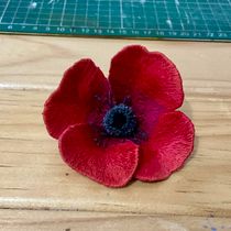 Mi proyecto del curso: Bordado stumpwork: crea adornos en 3D. Jewelr, Design, Embroider, and Textile Design project by Selah Hernández Reyes - 04.16.2024