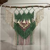 My project for course: Macramé: Tie Stories Together. Accessor, Design, Arts, Crafts, Interior Design, Decoration, Fiber Arts, Macramé, and Textile Design project by valeria galluzzi - 04.21.2024