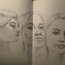 My project for course: Portrait Sketchbooking: Explore the Human Face. Projekt z dziedziny Sketching,  R, sunek, Portret,  R, sunek art, st, czn i Sketchbook użytkownika Marie Junde - 29.04.2024
