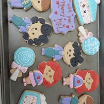 Mi proyecto del curso: Decoración de galletas con royal icing para principiantes. Design, Painting, and DIY project by adriana montaño - 04.28.2024