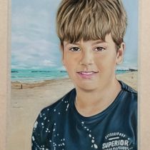 Il mio progetto del corso: Ritratto realistico con pastelli morbidi. Traditional illustration, Fine Arts, Drawing, Portrait Drawing, and Realistic Drawing project by Angela Della Malva - 05.04.2024