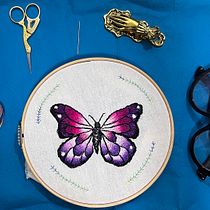 Mariposa realista.. Traditional illustration, Embroider, and Textile Design project by Julissa Chávez - 05.05.2024