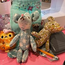 My project for course: Designing and Making Your Own Soft Toy. Projekt z dziedziny Projektowanie postaci, Craft, Projektowanie zabawek,  Sz, cie, Wzornictwo i krawiectwo użytkownika zai - 11.05.2024
