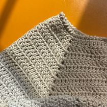 Mi proyecto del curso: Top-down: prendas a crochet de una sola pieza. Fashion Design, Fiber Arts, DIY, Crochet, and Textile Design project by Luz Adriana Salazar Sarmiento - 05.11.2024