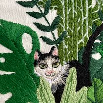 Mon projet du cours : Mini-broderie réaliste d'animaux de compagnie. Jewelr, Design, Embroider, and Textile Design project by marilynemtl - 05.10.2024