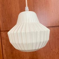 Mi proyecto del curso: Creación de lámparas de cerámica con objetos cotidianos. Un projet de Design , Création d'accessoires, Artisanat, Beaux Arts, Design d'intérieur, Décoration, Céramique, Décoration d'intérieur , et DIY de Juan José Olivares - 21.11.2023