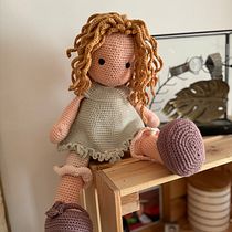 Mein Abschlussprojekt für den Kurs: Fabrication de poupées amigurumis romantiques. Arts, Crafts, To, Design, Fiber Arts, Crochet, Amigurumi, and Textile Design project by Nina Lehmann - 05.09.2024