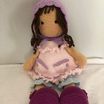 Mi proyecto del curso: Elaboración de muñecas amigurumi románticas. Arts, Crafts, To, Design, Fiber Arts, Crochet, Amigurumi, and Textile Design project by Yolanda - 05.14.2024