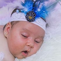 Il mio progetto del corso: Fotografia newborn da zero: cattura i loro primi momenti di vita. Un proyecto de Fotografía de retrato, Fotografía digital y Fotografía artística de Catalina Geambazu Mura - 14.05.2024