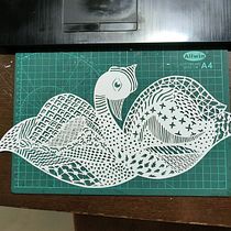 My project for course: Introduction to Paper Cutting with Kirie Technique. Un projet de Illustration traditionnelle, Artisanat, Papercraft , et DIY de balamast - 23.05.2024