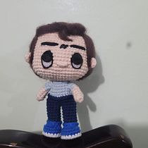 Mi proyecto del curso: Amigurumis: personas tejidas a crochet. Arts, Crafts, To, Design, Fiber Arts, Crochet, Amigurumi, and Textile Design project by ramirezrebecav - 05.25.2024