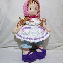 Mi proyecto del curso: Elaboración de muñecas amigurumi románticas. Arts, Crafts, To, Design, Fiber Arts, Crochet, Amigurumi, and Textile Design project by Alicia Elena García Herreros Rodríguez - 05.24.2024