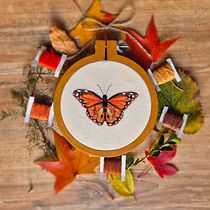 Mi proyecto del curso: Técnicas de bordado realista. Traditional illustration, Embroider, and Textile Design project by Camila Cristiano - 06.01.2024