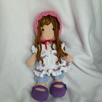 Mi proyecto del curso: Elaboración de muñecas amigurumi románticas. Arts, Crafts, To, Design, Fiber Arts, Crochet, Amigurumi, and Textile Design project by hgiulianap85 - 06.10.2024