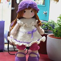Mi proyecto del curso: Elaboración de muñecas amigurumi románticas. Arts, Crafts, To, Design, Fiber Arts, Crochet, Amigurumi, and Textile Design project by Pamela Muñoz - 06.11.2024