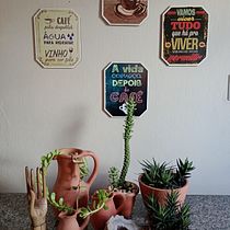 Verdes & Vasos. Advertising, Photograph, Marketing, Social Media, Mobile Photograph, Product Photograph, Mobile Marketing, Instagram, Instagram Photograph, Lifest, and le Photograph project by Ana Paula Morales Silveira - 06.22.2024