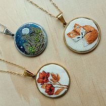 Mi proyecto del curso: Bordado en miniatura: crea joyas textiles. Un projet de Design de bijoux, Broderie , et Design textile de Hector Resendiz - 14.07.2024
