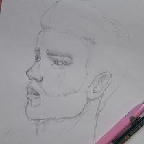 Meu projeto do curso: Caderno de retratos: explore o rosto humano. Sketching, Drawing, Portrait Drawing, Artistic Drawing, and Sketchbook project by polianamarsonsilva - 06.30.2024